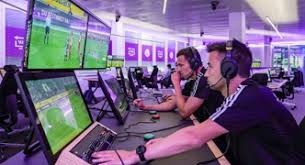 《最终幻想16》评测：经典 IP 的浴火重生