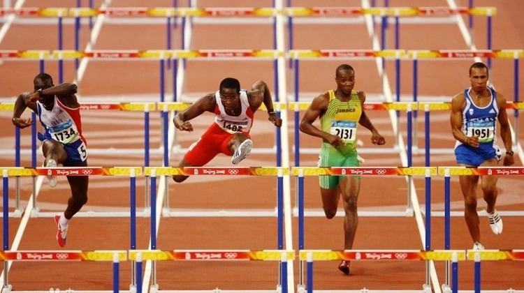 祖巴茨首发快船必输？祖巴茨复出，小卡打的像角色球员！